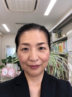 窪川 理英